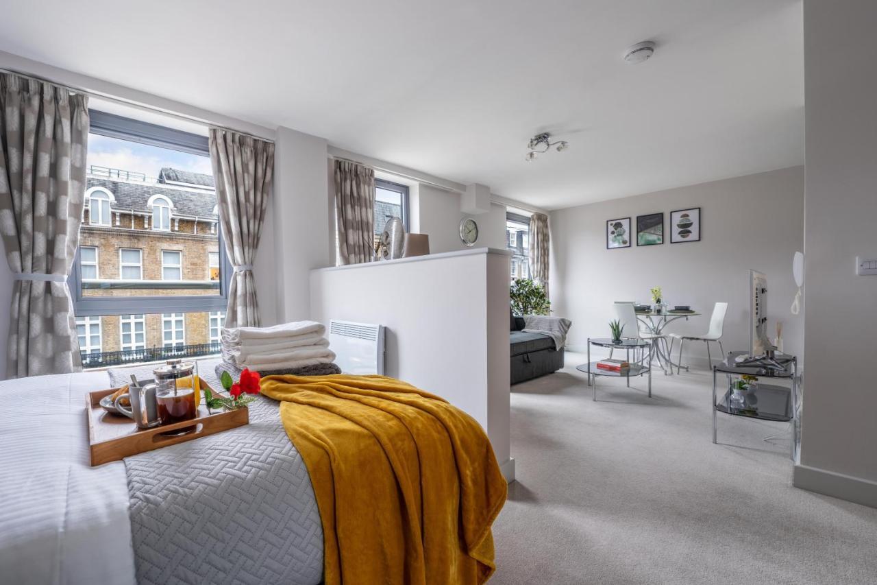 Windsor Luxury Studio Apartment Esterno foto